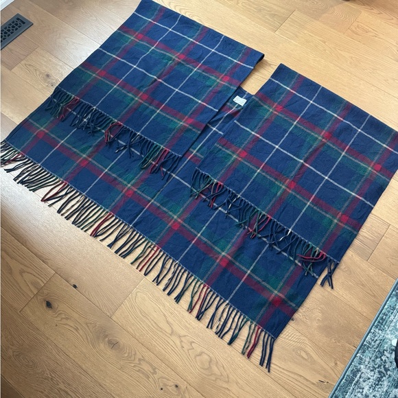 Pendleton 100% Wool Vintage Wrap Shawl Poncho - Blue Plaid - Like New - One Size - Picture 8 of 15